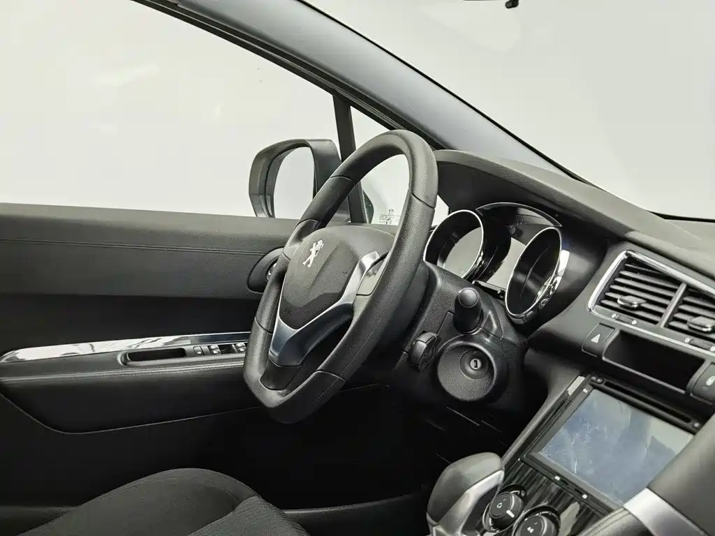 Peugeot 3008 — миниатюра 22