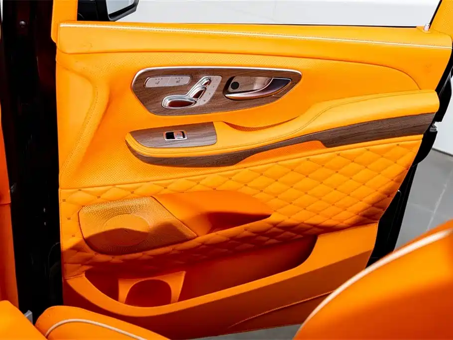 MERCEDES-BENZ V CLASS