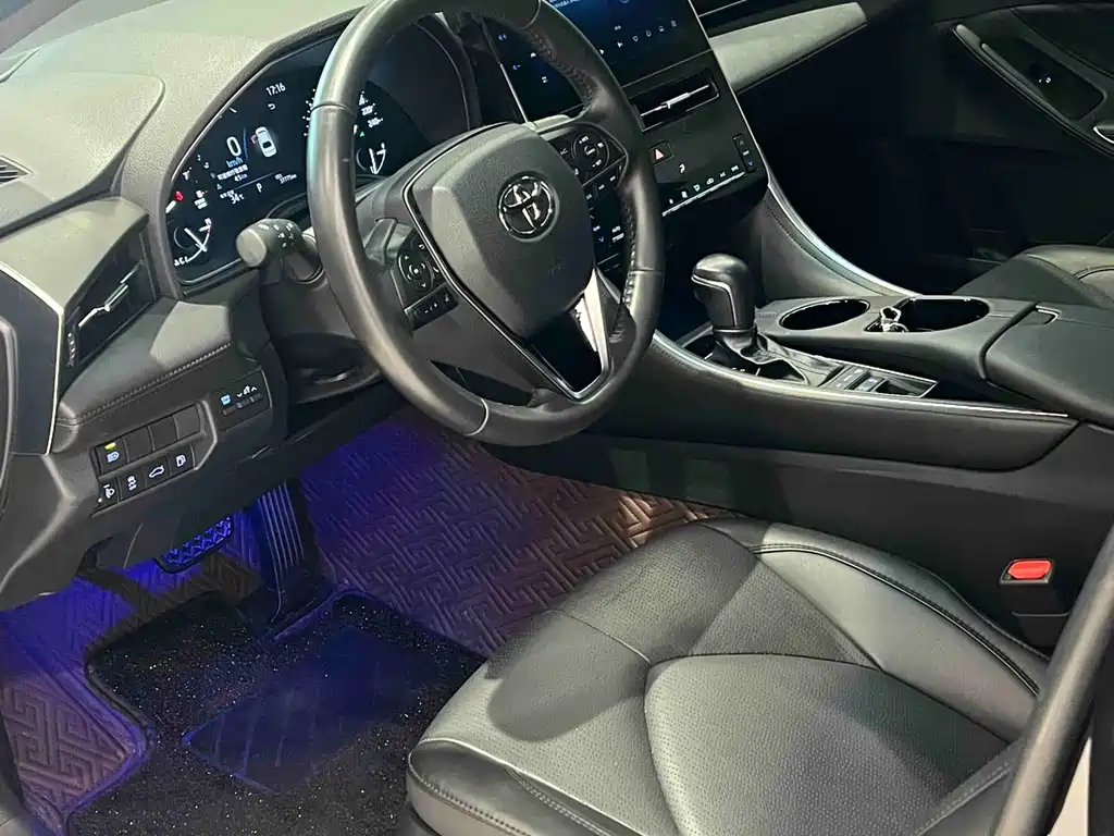 Toyota Avalon — миниатюра 7