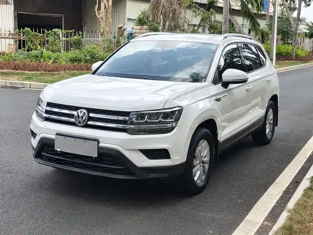 VOLKSWAGEN TUYUE 2020