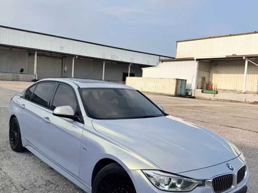 BMW 3 Series — миниатюра 4