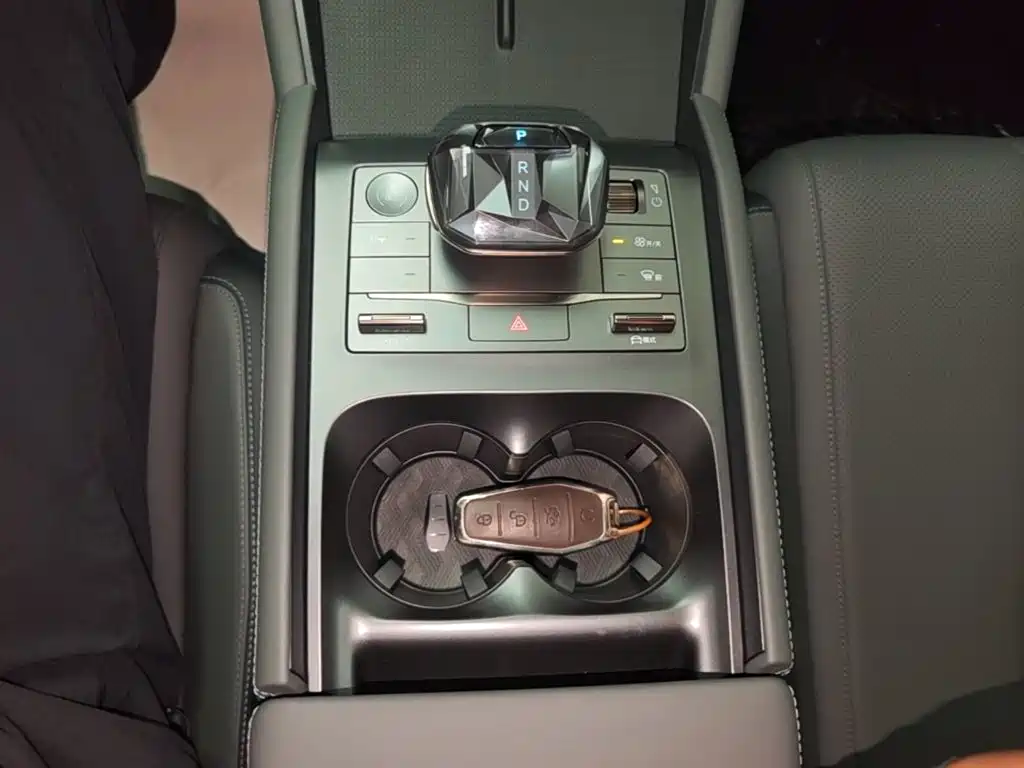 BYD Qin L — миниатюра 14