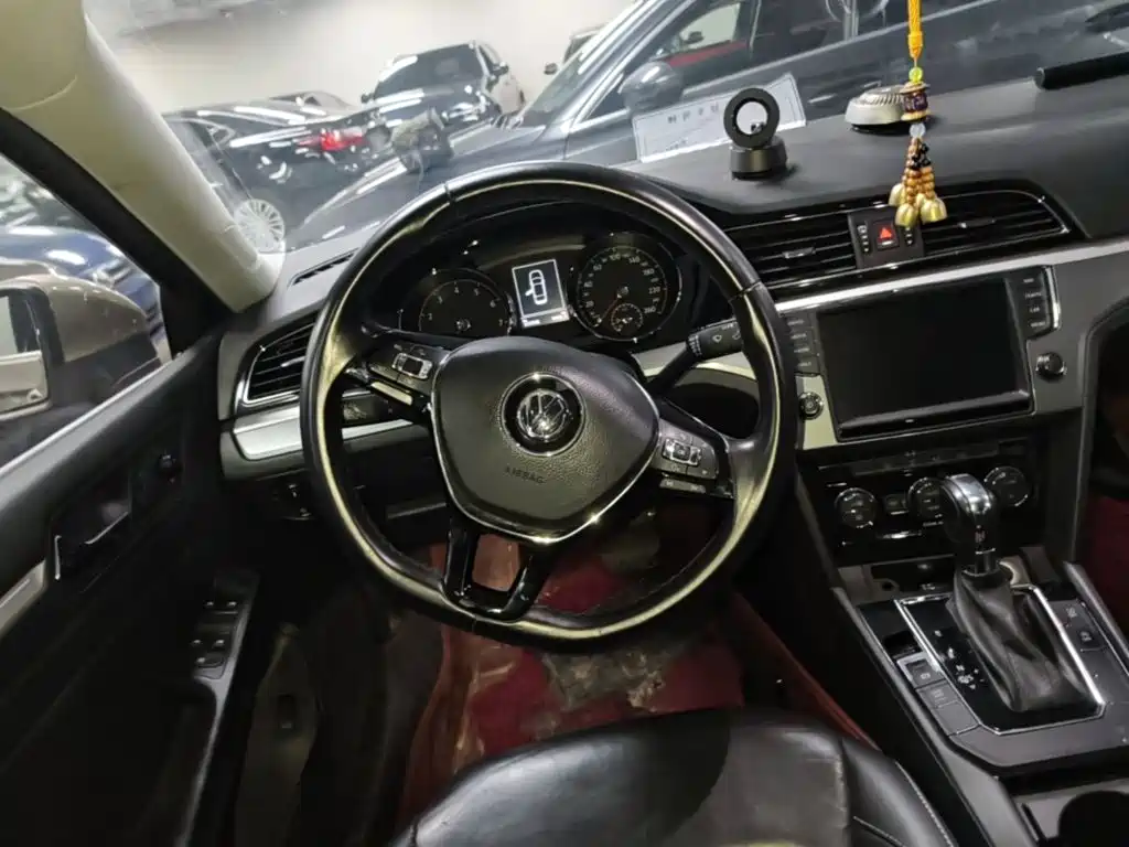 Volkswagen Lamando 2018 280TSI DSG Comfort