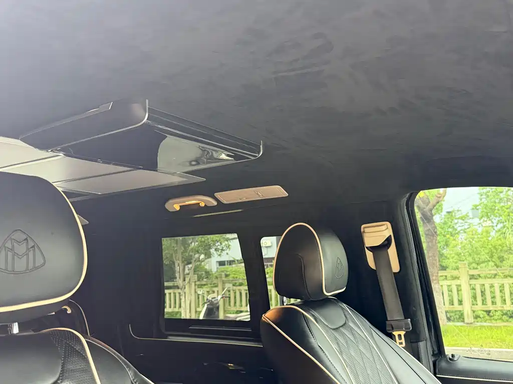 Mercedes-Benz Vito 2021 2.0T 9 мест