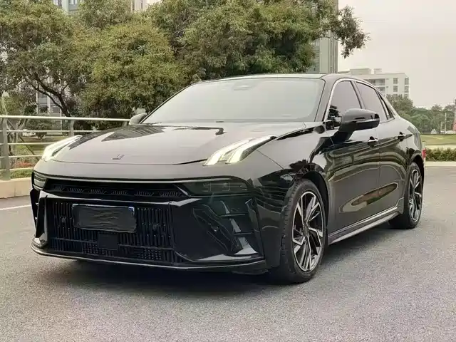 2023 Lynk & Co 03