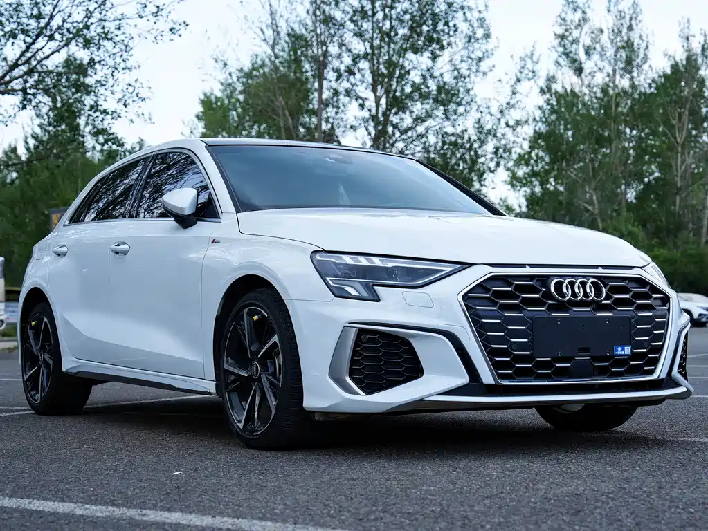 Audi A3 2022 Sportback 35 TFSI Fashion Sport