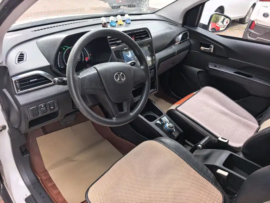 BAIC New Energy EC — миниатюра 6