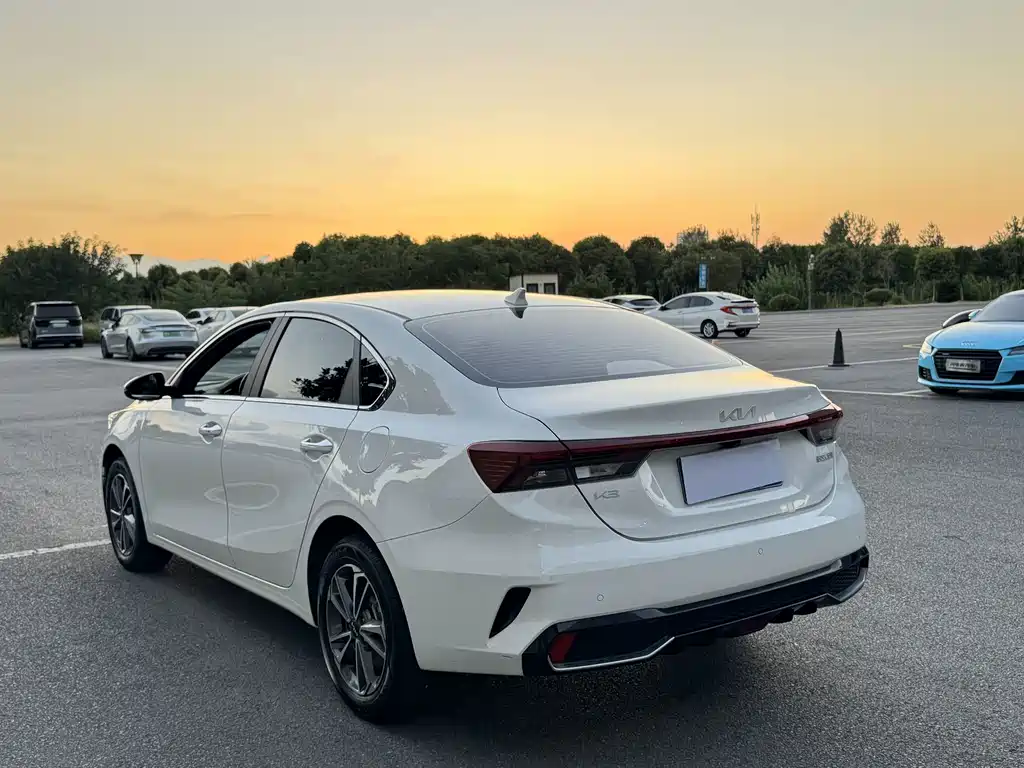 Kia K3 — миниатюра 6