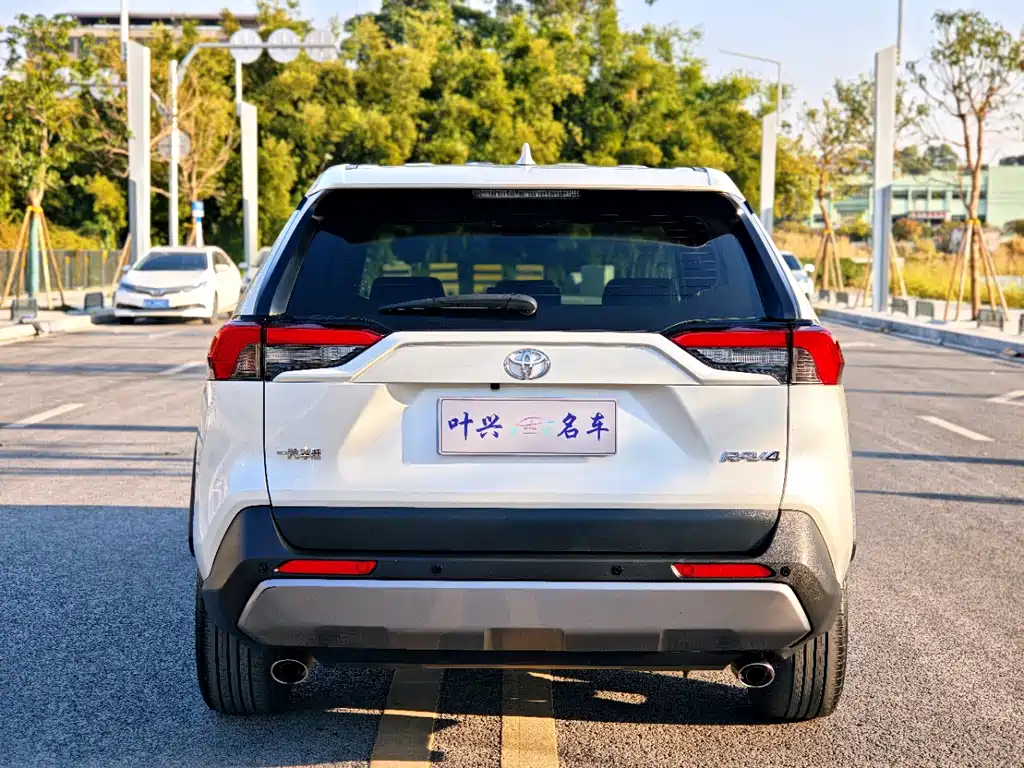 TOYOTA RAV4 RONGFANG