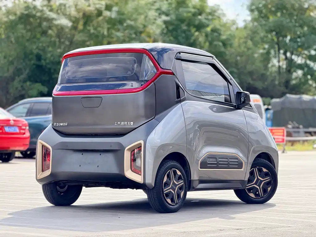 Baojun E200 — миниатюра 3