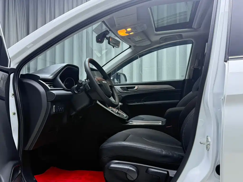 Haval M6 — миниатюра 15