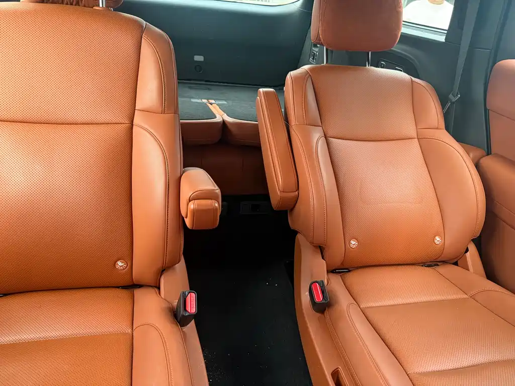 Li Auto Li L9 — миниатюра 2
