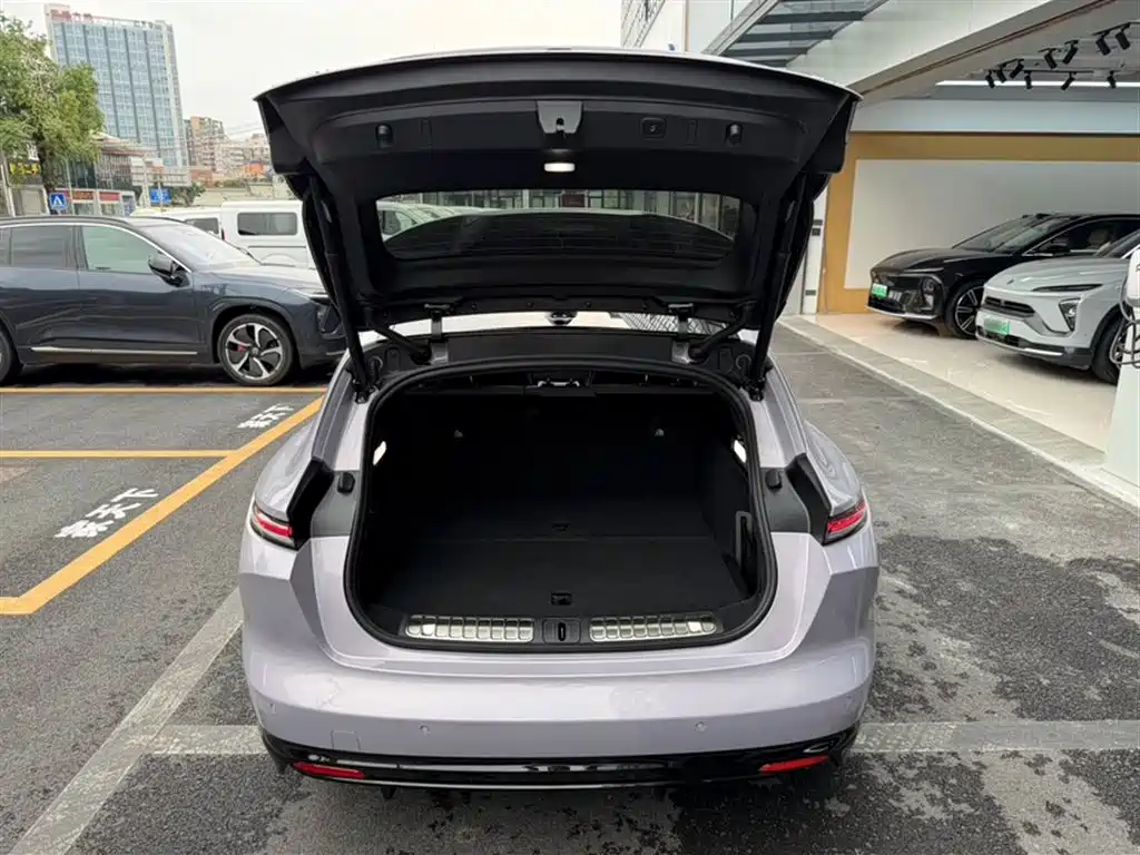 NIO ET5T 2025 75kWh Touring