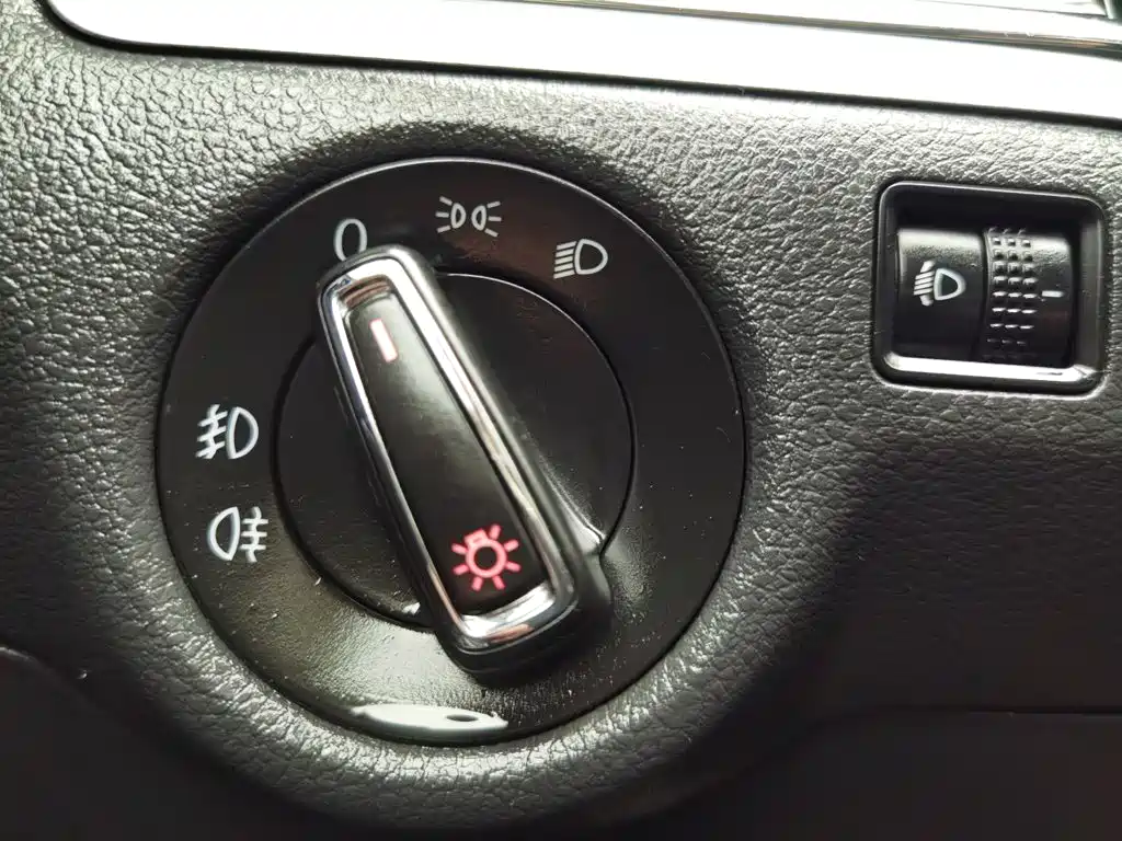 Volkswagen Bora — миниатюра 21