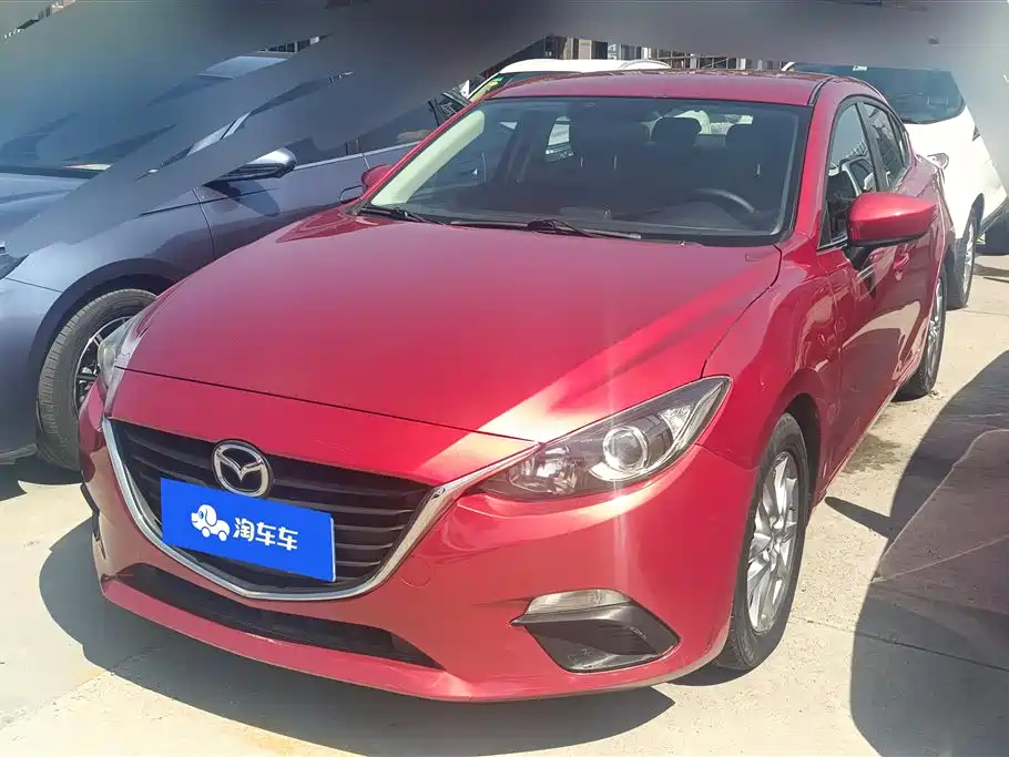 Mazda 3 Axela 2015