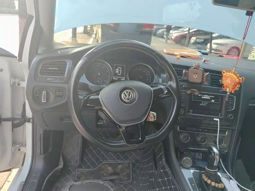 Volkswagen Golf — миниатюра 3