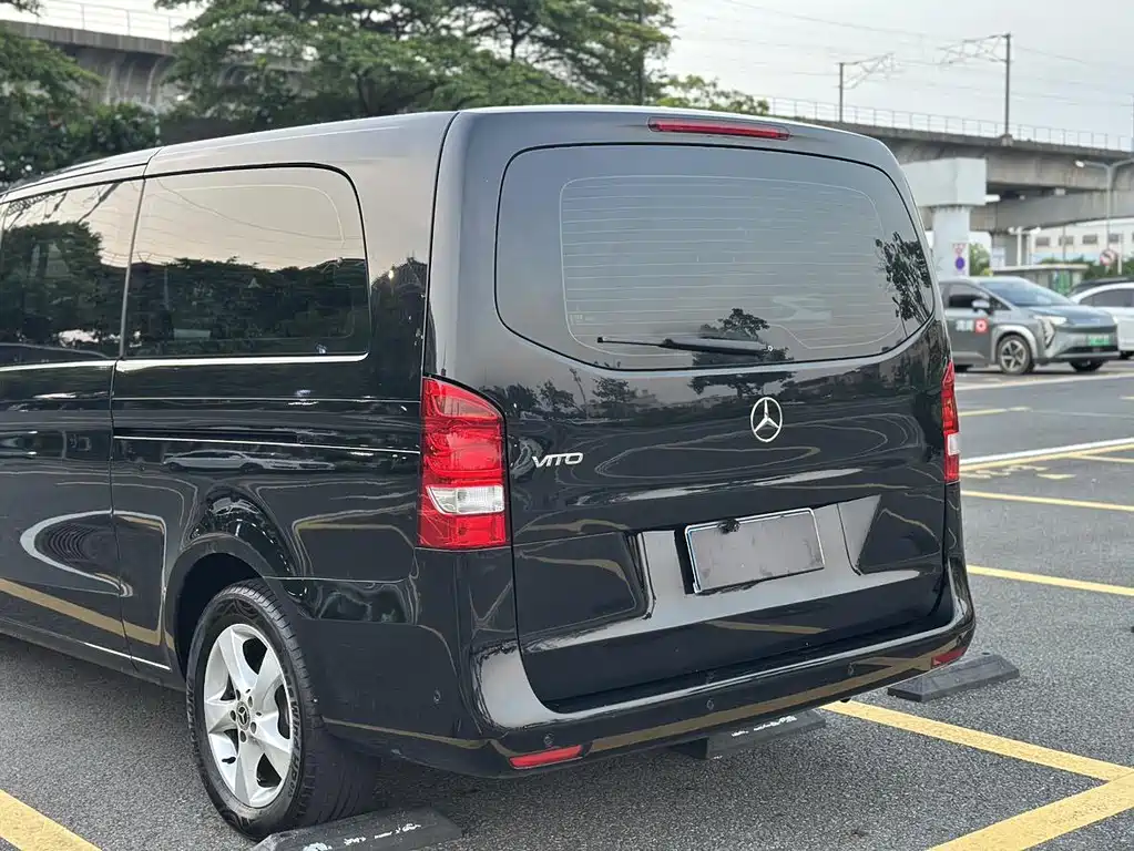 Mercedes-Benz Vito — миниатюра 5