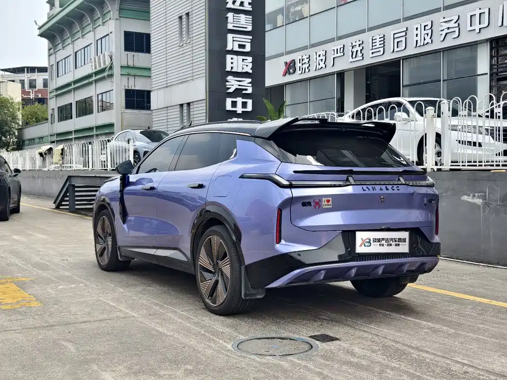 Lynk & Co 08 EM-P — миниатюра 4