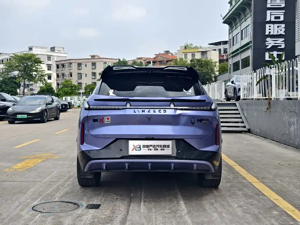 Lynk & Co 08 EM-P — миниатюра 5