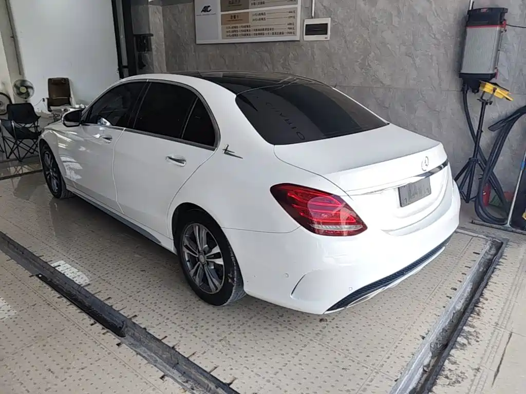Mercedes-Benz C-Class C 2015 C 200 L Sport