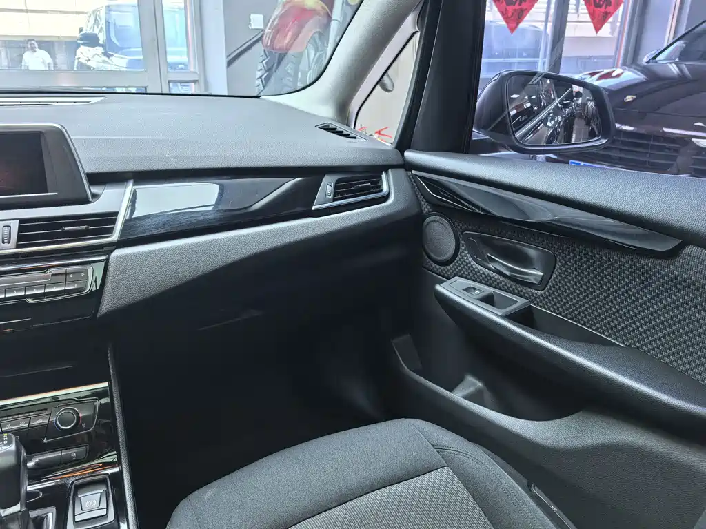 BMW 2 Series Active Tourer 218i Fashion Type, фото 9