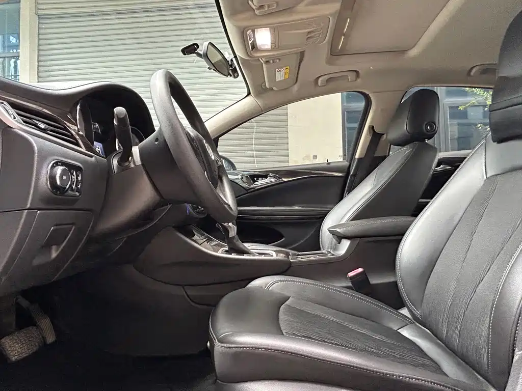 Buick Verano — миниатюра 7