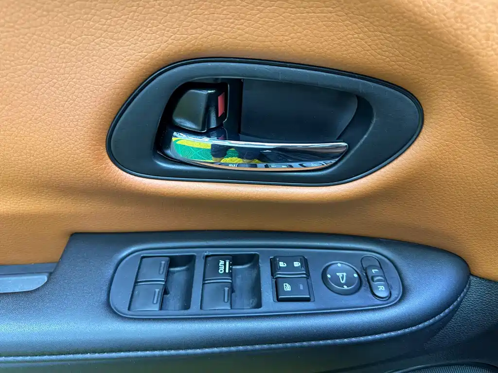 Honda Vezel — миниатюра 15