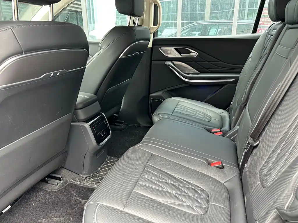 Hongqi HS7 PHEV 2024 2.0T PHEV 7 мест