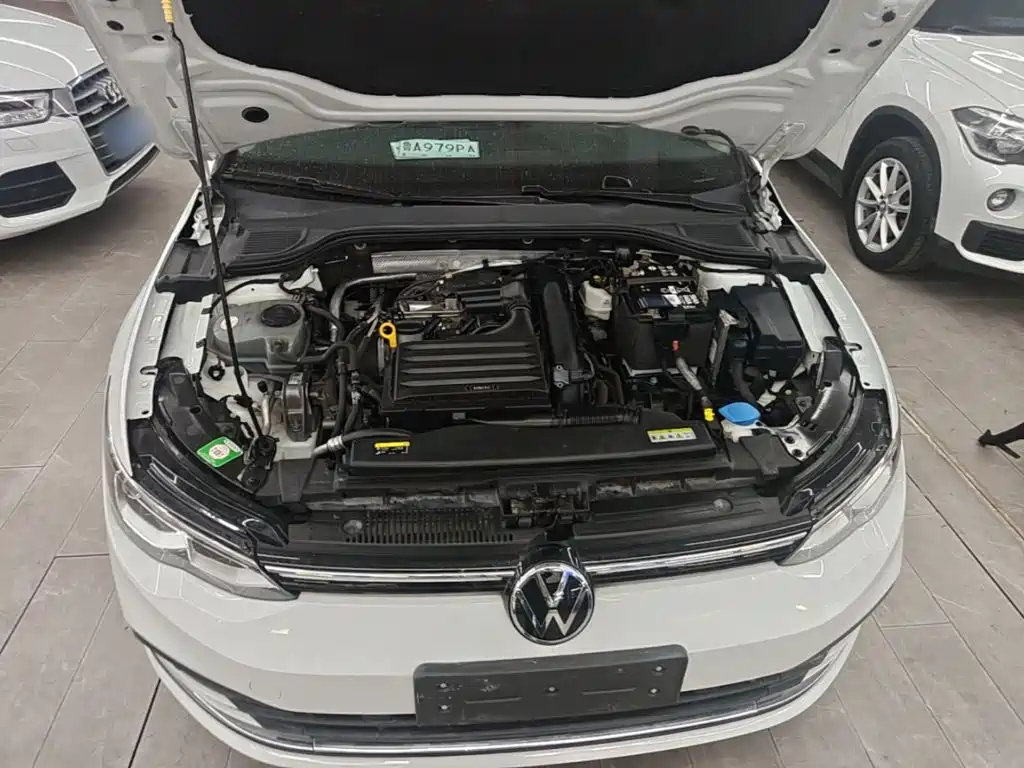 Volkswagen Golf — миниатюра 20