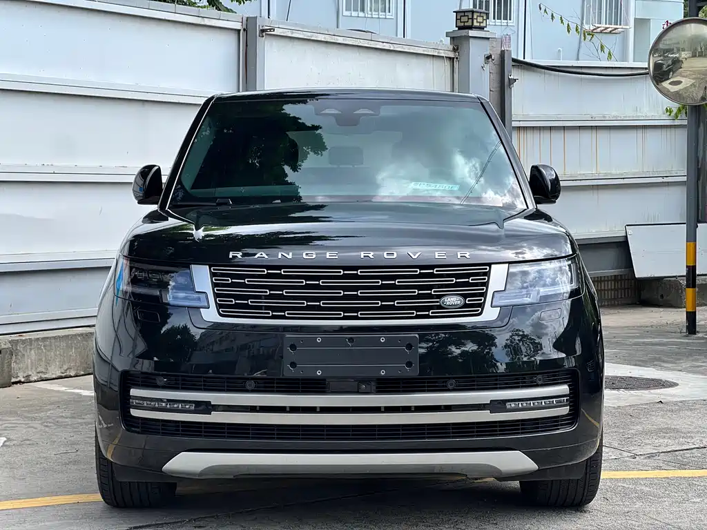 Land Rover Range Rover 2025 3.0 L6 360PS