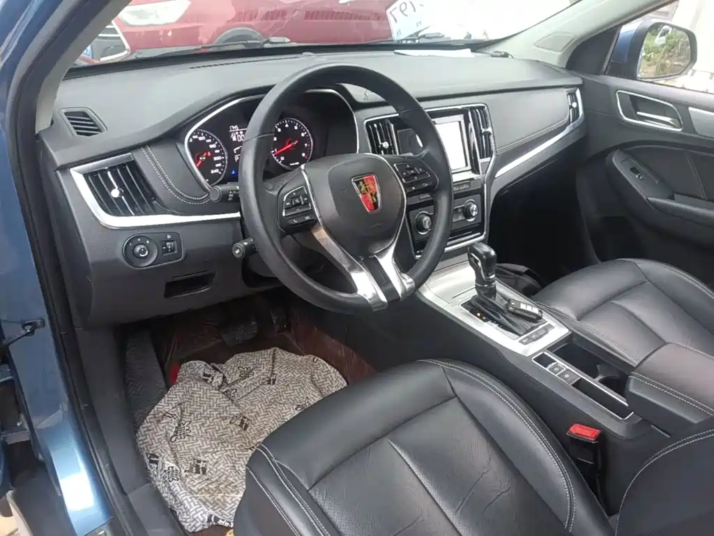 Roewe RX5 — миниатюра 10