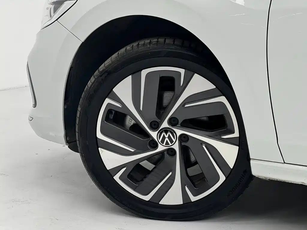 Volkswagen Bora — миниатюра 12