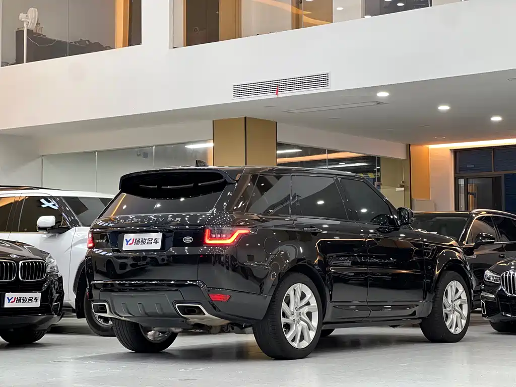 Land Rover Range Rover Sport 2020 3.0 L6 HSE DYNAMIC