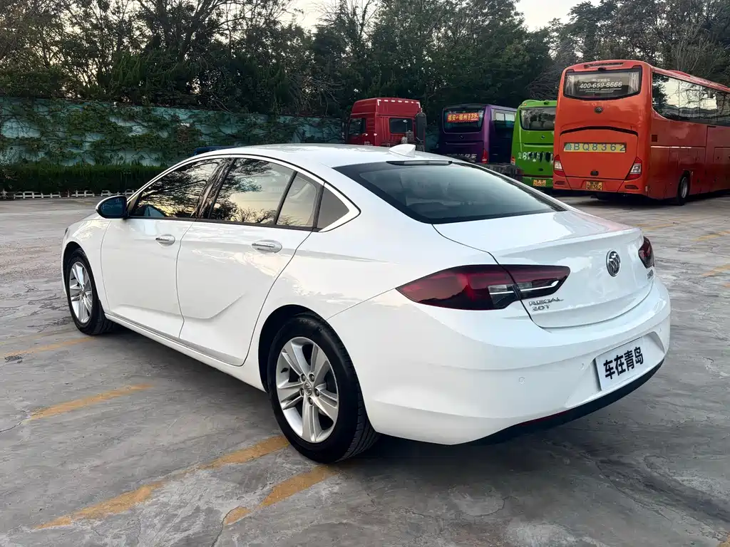 Buick Regal — миниатюра 5