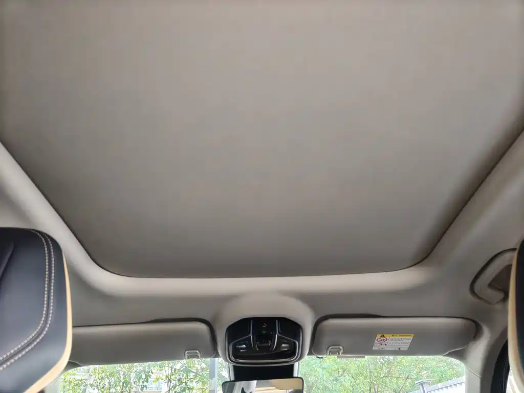 Geely Boyue L — миниатюра 18