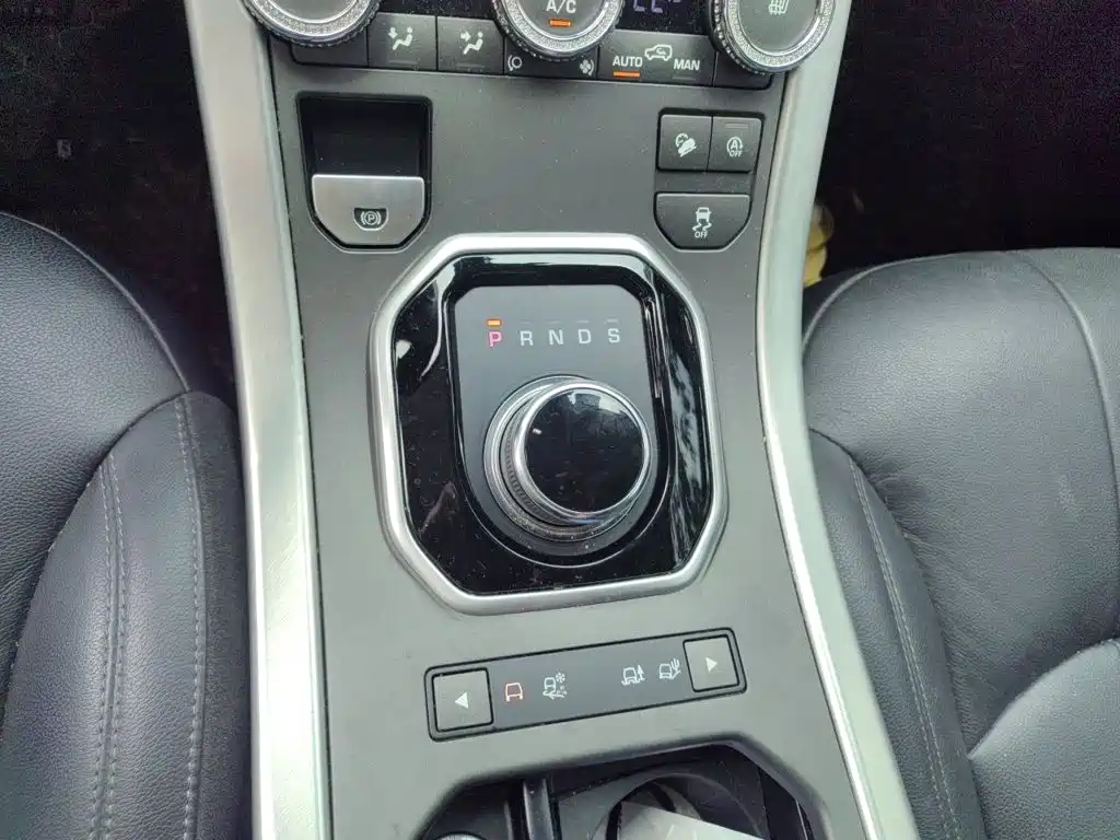 Land Rover Evoque — миниатюра 10