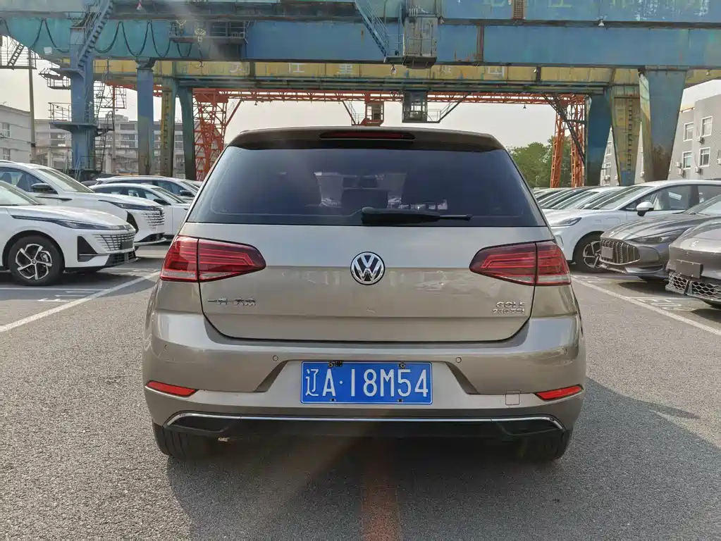 Volkswagen Golf — миниатюра 8
