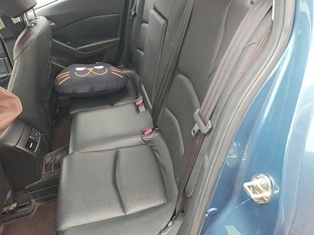 Mazda 3 Axela — миниатюра 17