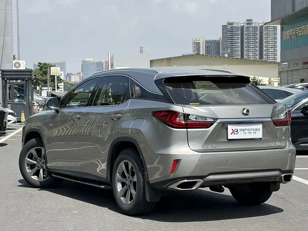 Lexus RX — миниатюра 6