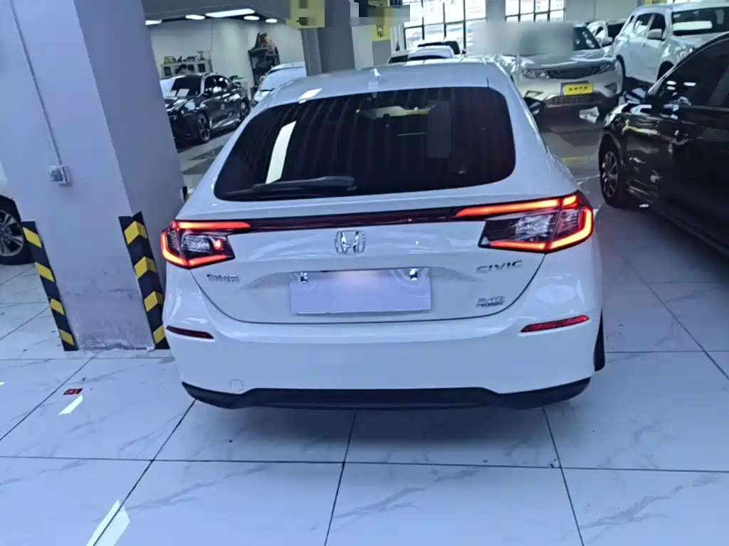 Honda Civic — миниатюра 6