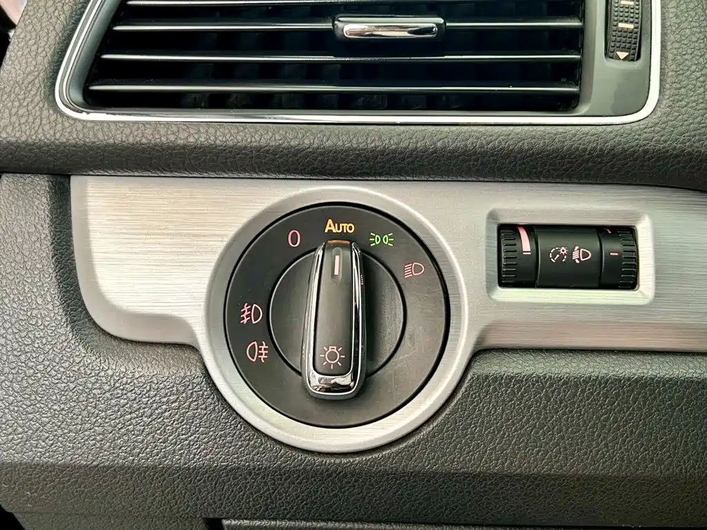 Volkswagen Passat — миниатюра 15