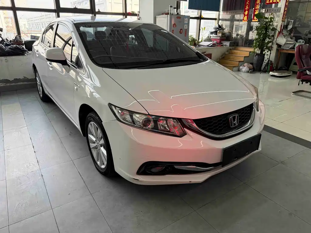 Honda Civic — миниатюра 2