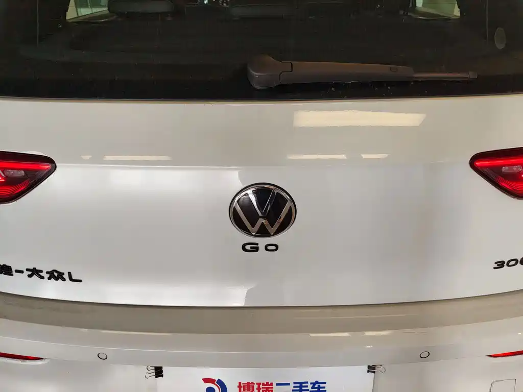 Volkswagen Golf — миниатюра 28