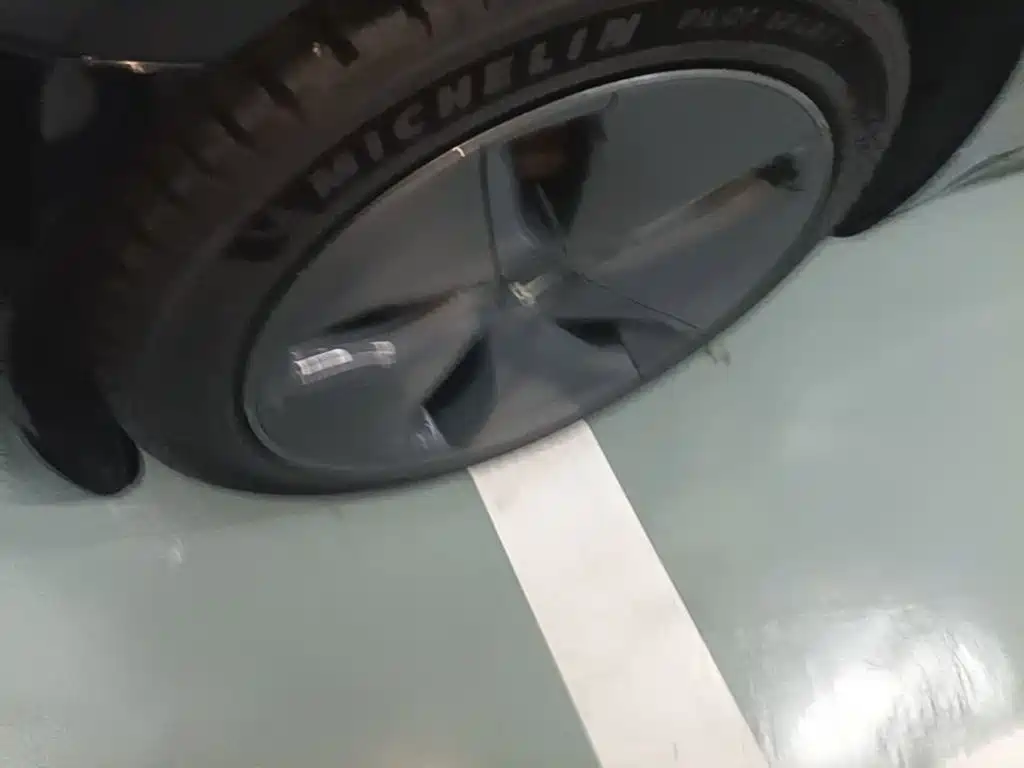 Tesla Model 3 — миниатюра 23