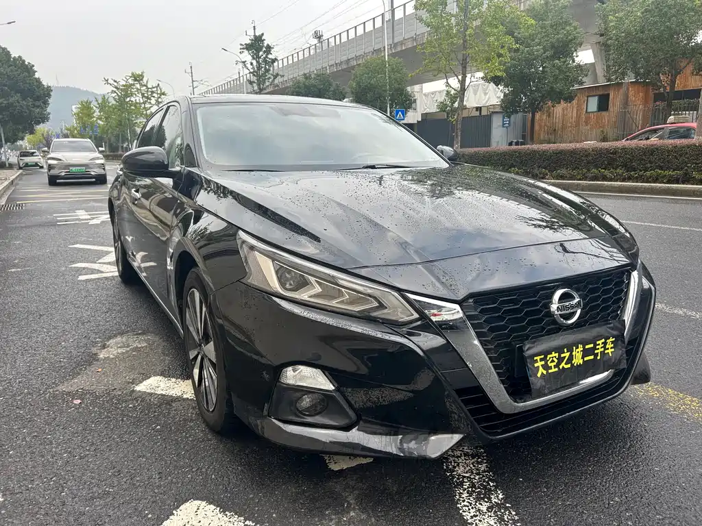 Nissan Teana — миниатюра 3