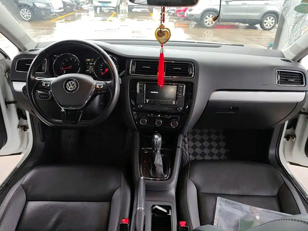 Volkswagen Sagitar — миниатюра 10