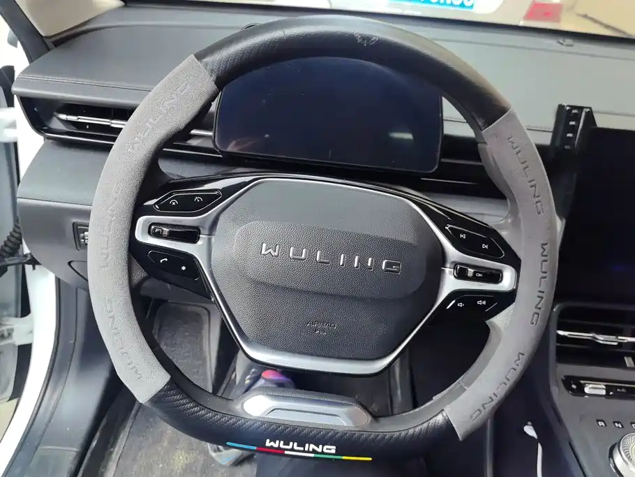 Wuling Xingguang — миниатюра 15