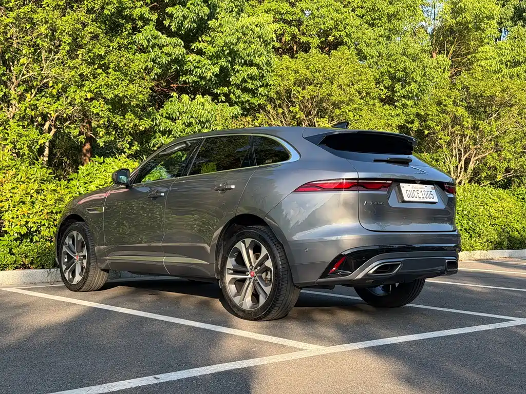 Jaguar F-PACE — миниатюра 7