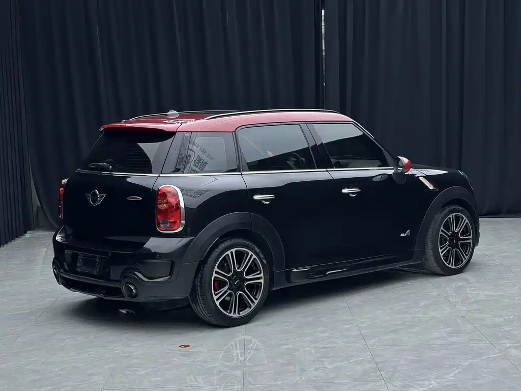MINI JCW Countryman 1.6T JOHN COOPER WORKS ALL4, фото 4