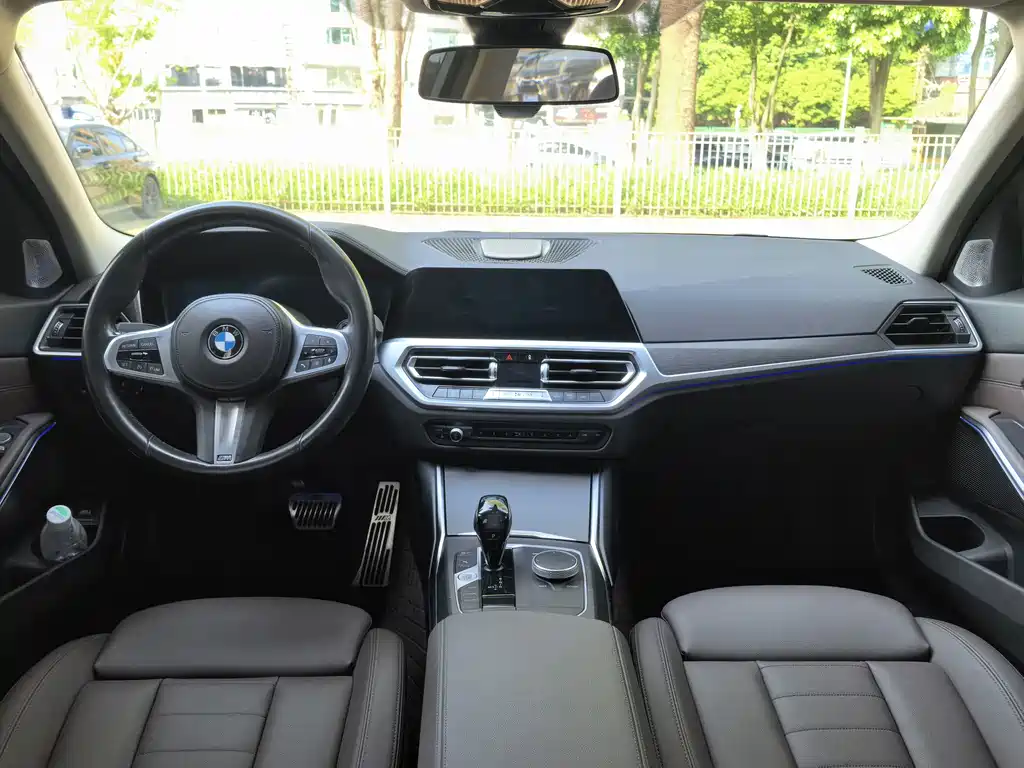 BMW 3 Series — миниатюра 14